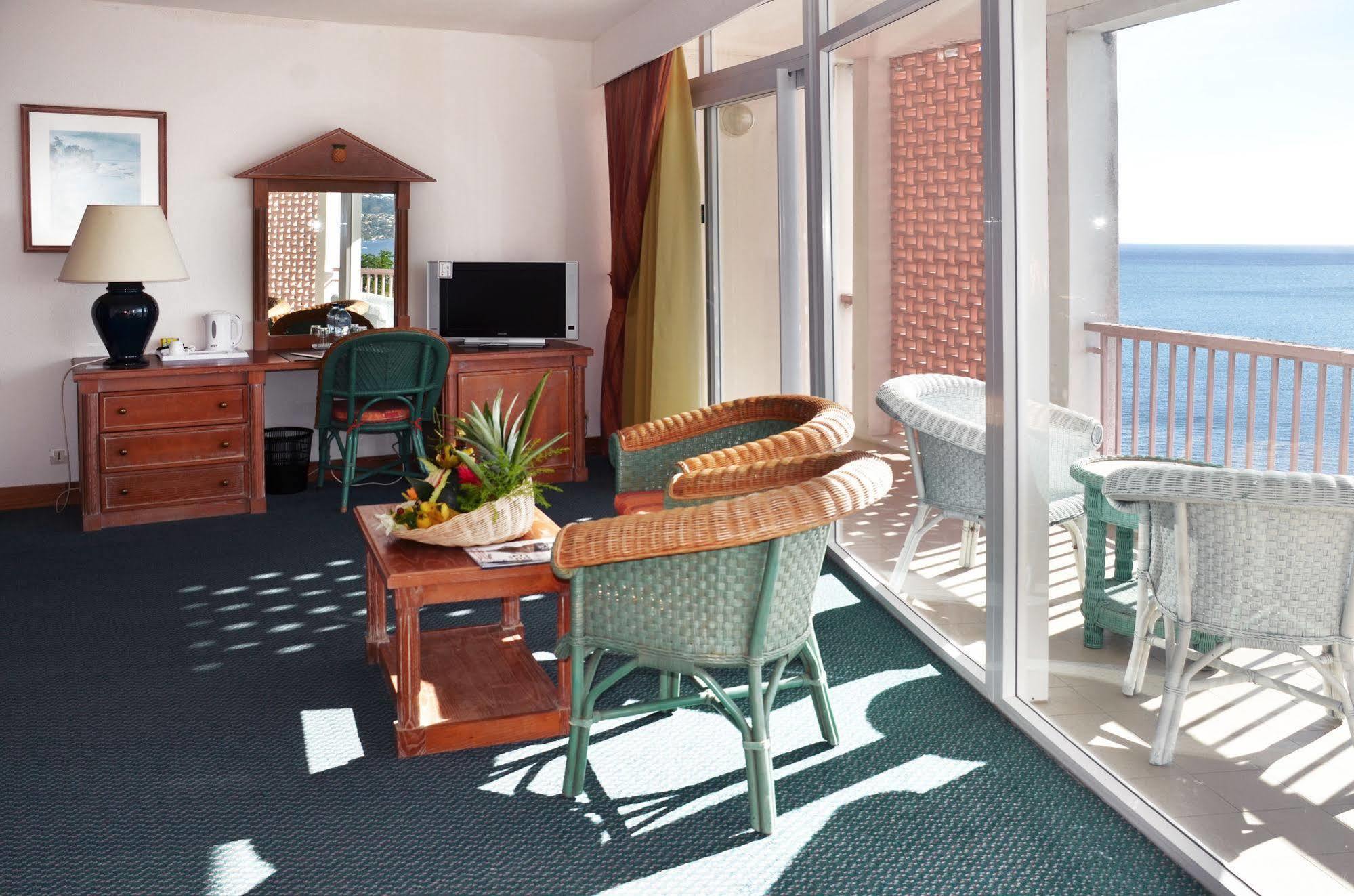 Hotel La Bateliere Schoelcher Bagian luar foto