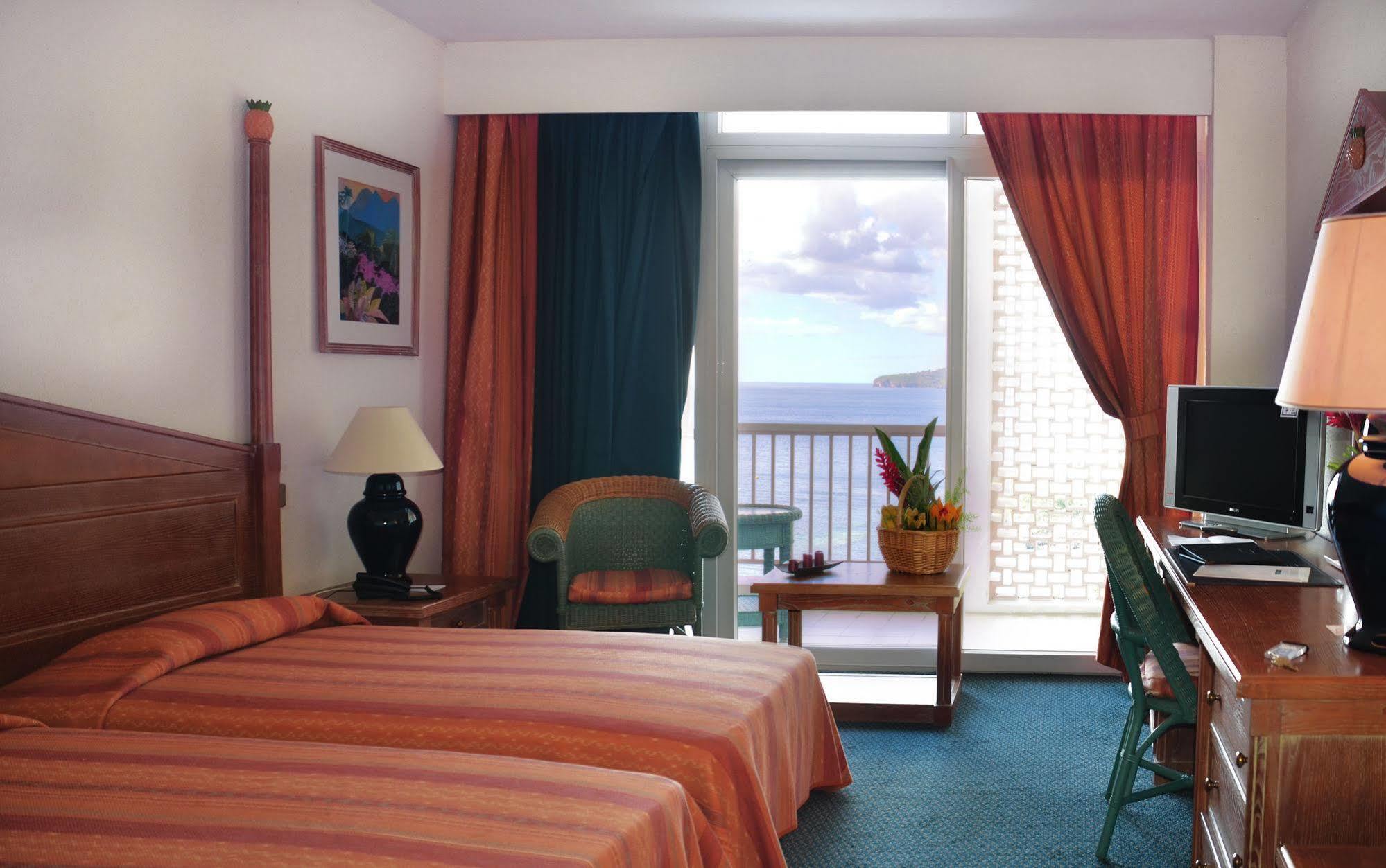 Hotel La Bateliere Schoelcher Bagian luar foto