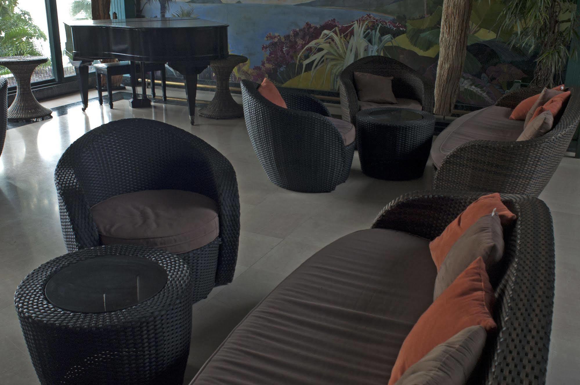 Hotel La Bateliere Schoelcher Bagian luar foto