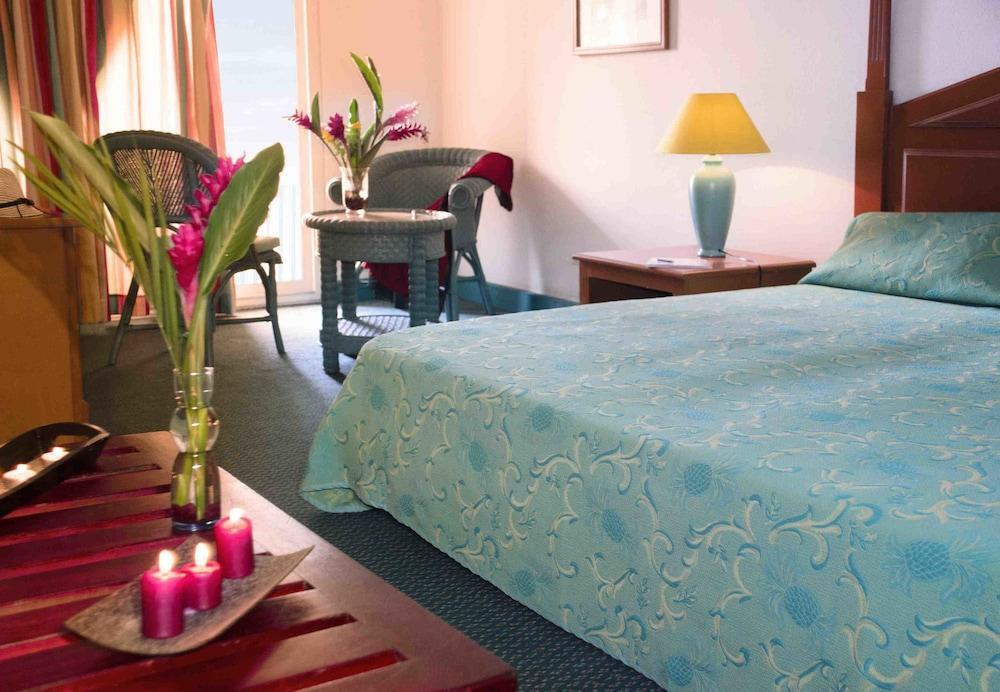 Hotel La Bateliere Schoelcher Bagian luar foto